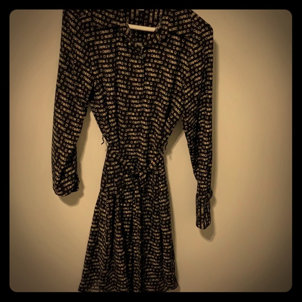 Black and cream button up, cuffed, tie waist dress